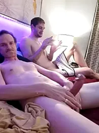 Drewpackn8 webcam model stream image