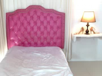 notaestheticallykyline webcam model stream image