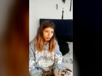 kratos_and_afrodita webcam model stream image