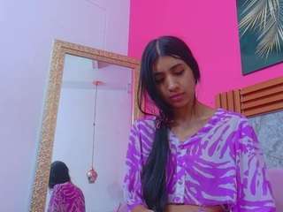 littlee-emily webcam camsoda model stream image