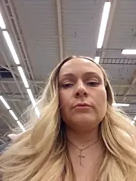 Bondgirl_013 webcam model stream image