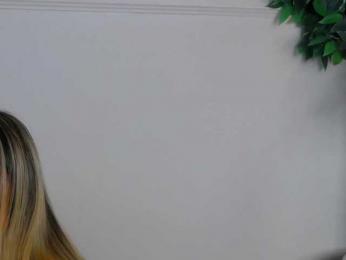 IvyLustt webcam bongacams model stream image