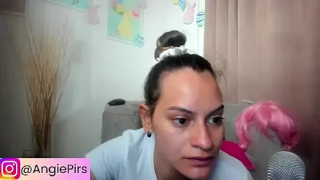 Angie_Pirss webcam model stream image