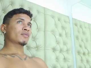 littlehornny webcam model stream image