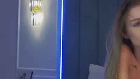 MarilynNova webcam model stream image