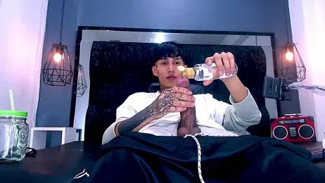 Daniel_delux_ webcam model stream image