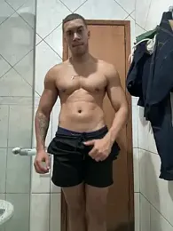 Rapha2021 webcam model stream image