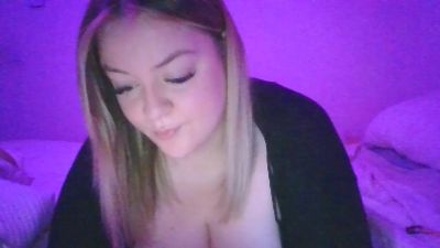 Only_Chlo webcam model stream image