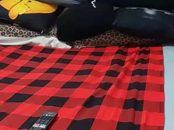 creamyhub webcam model stream image