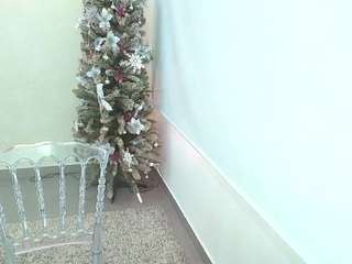 sassy-girl webcam model stream image