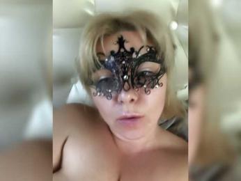 JulAmur webcam bongacams model stream image