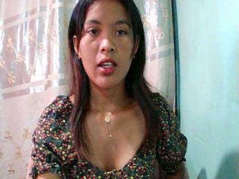 Nina-001 webcam model stream image