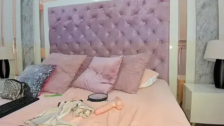 Luna_Femme webcam model stream image