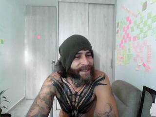 Zeus Brioly webcam model stream image