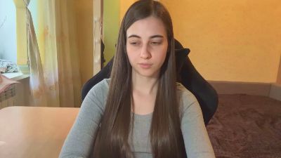HermineOpdahl webcam model stream image