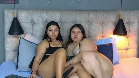 Laia_and_Aloby webcam model stream image