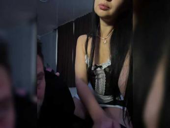 LoveLevelUp webcam model stream image