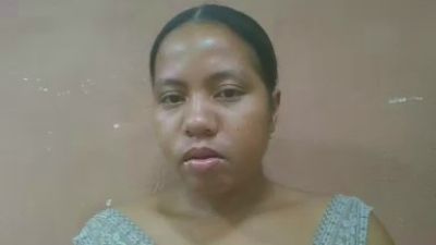 Tharcile webcam model stream image