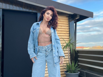 LisaBonna webcam model stream image