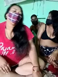 LoveOnStream webcam model stream image