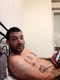 Zoltanioan26 webcam model stream image