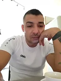 Zoltanioan26 webcam model stream image