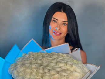 EmmaLevis webcam model stream image