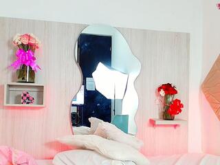 Zara Rousse webcam model stream image