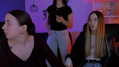 mila_firee webcam model stream image