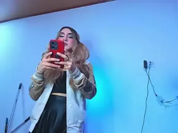 Georgina_Giio webcam model stream image