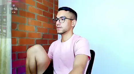 Leandro_valenzuela webcam model stream image