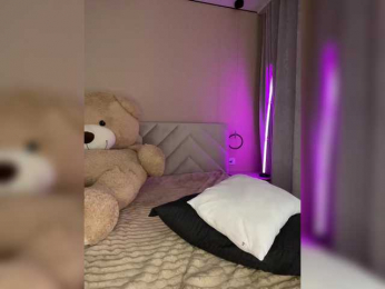 _--_-_ webcam model stream image