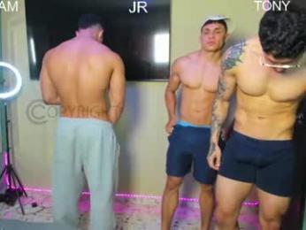 studs_men webcam model stream image