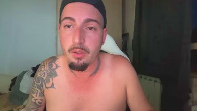 Zeeus28 webcam cam4 model stream image