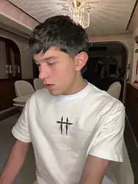 Bryanwild webcam model stream image