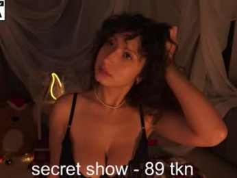 miafleur webcam model stream image