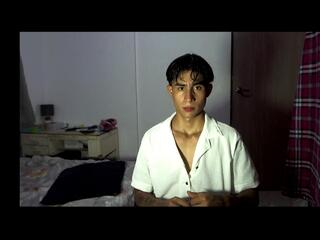 Leo Saenz webcam model stream image