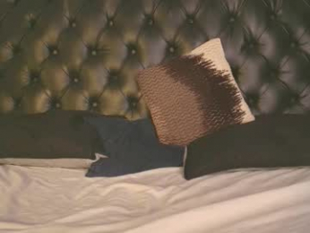 mattdevon webcam model stream image