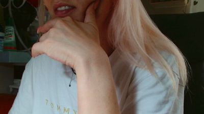 KathleenEdwards webcam cam4 model stream image