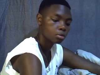 sweet-roxxy webcam model stream image