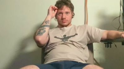 Eskolhandsome webcam model stream image