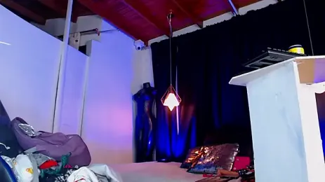 katiee11 webcam stripchat model stream image