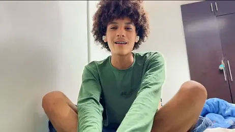 Max_Rain webcam model stream image