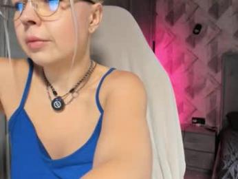 milf__mari webcam model stream image