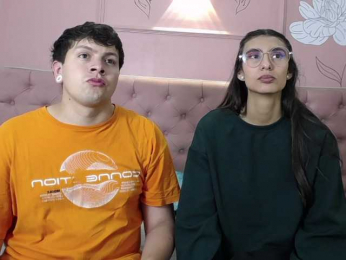 Ethan-N-Abby webcam model stream image