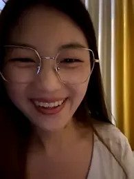 Sweet-Angel999 webcam model stream image