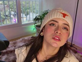 Gabymanson webcam model stream image