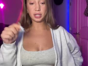 brielledaviss webcam model stream image