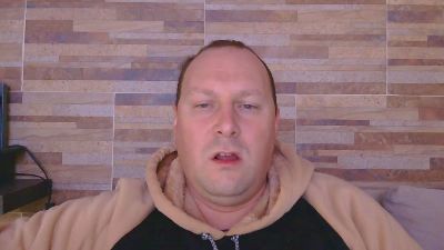 Lustonfan webcam model stream image