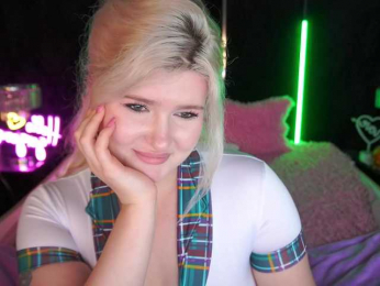 AnoraJoy webcam model stream image